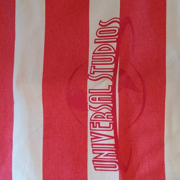 NWT Universal Studios Pink & White Canvas  Tote Bag - Picture 2 of 7